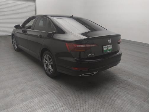 Platinum Gray Metallic 2019 Volkswagen Jetta 1.4T SE