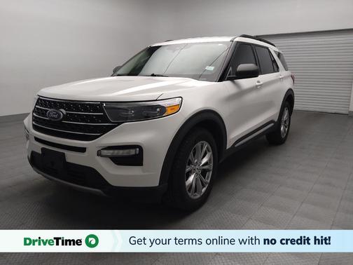 Star White Metallic Tri-Coat 2020 Ford Explorer XLT