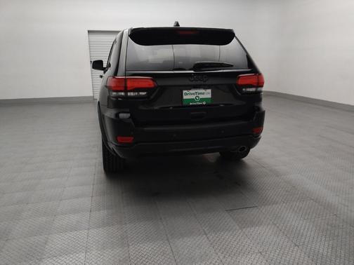 Diamond Black Crystal Pearlcoat 2020 Jeep Grand Cherokee Altitude