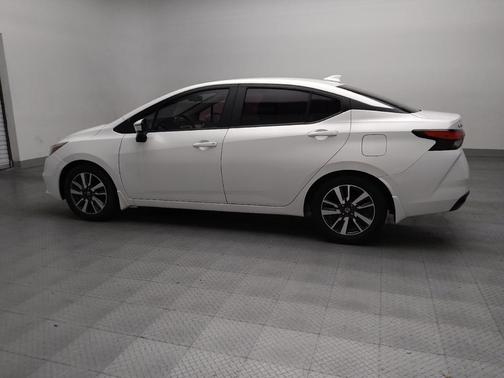 2021 Nissan Versa 1.6 SV
