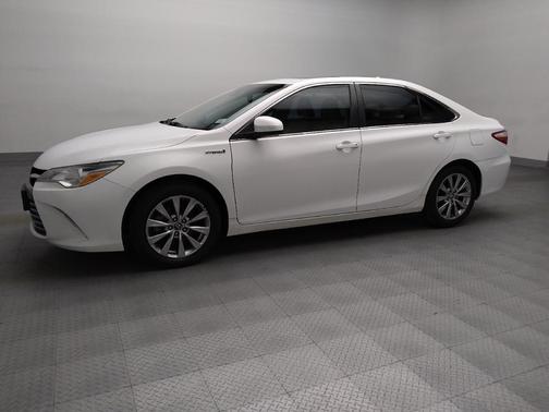 2017 Toyota Camry Hybrid XLE