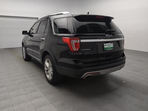 Shadow Black 2017 Ford Explorer Limited