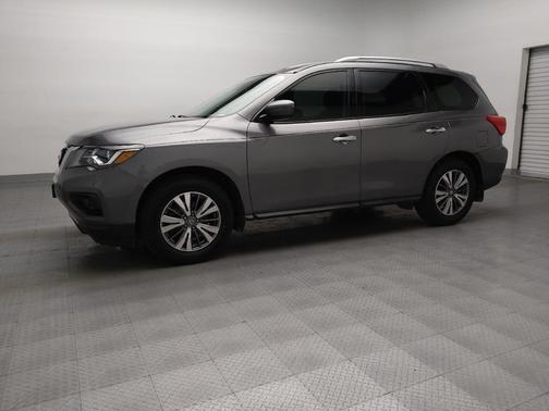 2020 Nissan Pathfinder S 2WD