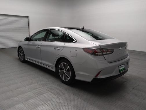 2019 Hyundai SONATA Hybrid Limited