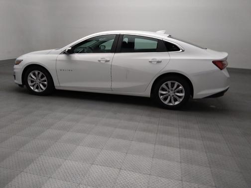 Summit White 2021 Chevrolet Malibu FWD LT