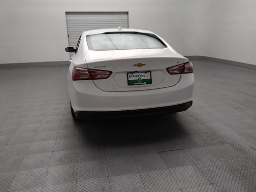Summit White 2021 Chevrolet Malibu FWD LT