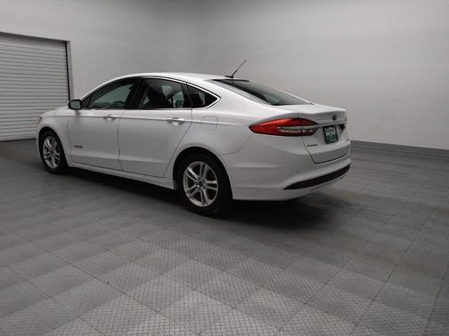 2018 Ford Fusion Hybrid SE