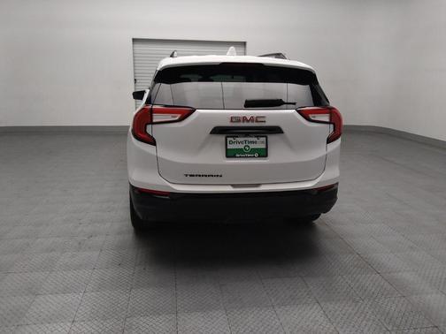 Summit White 2022 GMC Terrain SLE
