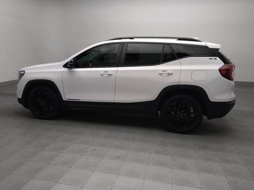 Summit White 2022 GMC Terrain SLE