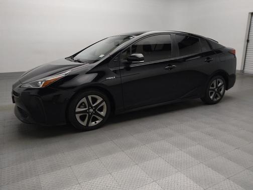 2021 Toyota Prius XLE