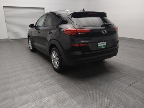 Black Noir Pearl 2021 Hyundai TUCSON Value