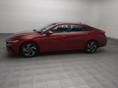 2025 Hyundai ELANTRA SEL