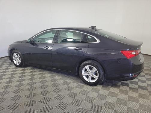 Gray 2022 Chevrolet Malibu 1LS