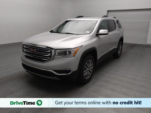 Quicksilver Metallic 2018 GMC Acadia SLE-2