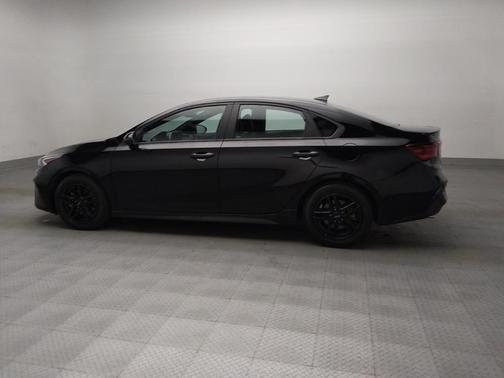 Aurora Black 2023 Kia Forte GT