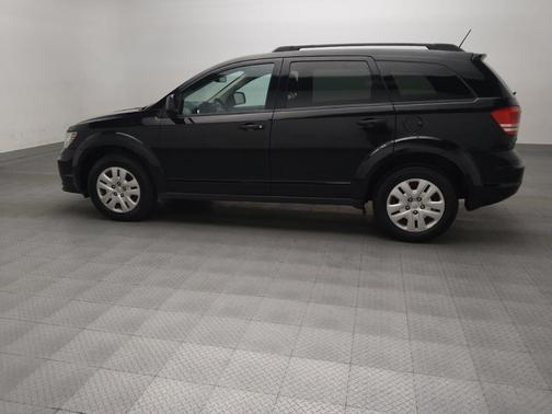 Pitch Black Clearcoat 2018 Dodge Journey SE