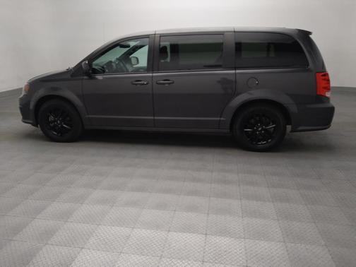 Granite Pearlcoat 2019 Dodge Grand Caravan SXT