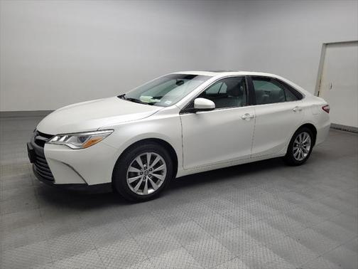 2016 Toyota Camry XLE