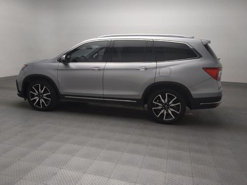 2019 Honda Pilot Touring 8-Passenger