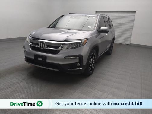 2019 Honda Pilot Touring 8-Passenger