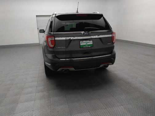 Magnetic Metallic 2019 Ford Explorer Limited