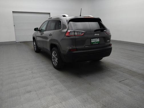 Gray 2021 Jeep Cherokee Latitude Plus