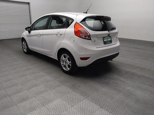 White 2016 Ford Fiesta SE