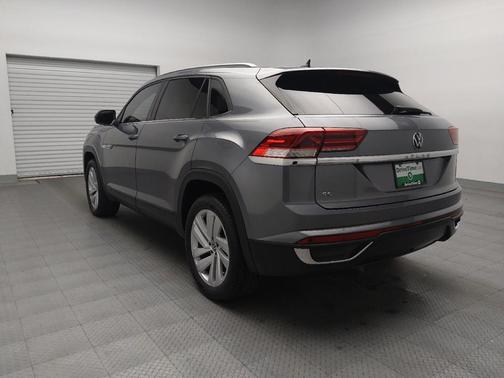 2021 Volkswagen Atlas Cross Sport 2.0T SE w/Technology
