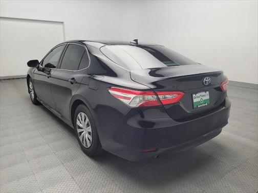 2018 Toyota Camry Hybrid LE
