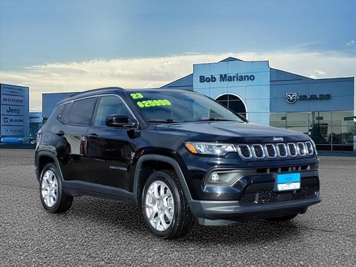 2023 Jeep Compass Latitude Lux