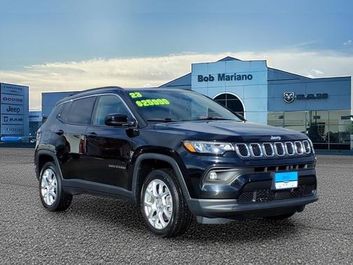 2023 Jeep Compass Latitude Lux