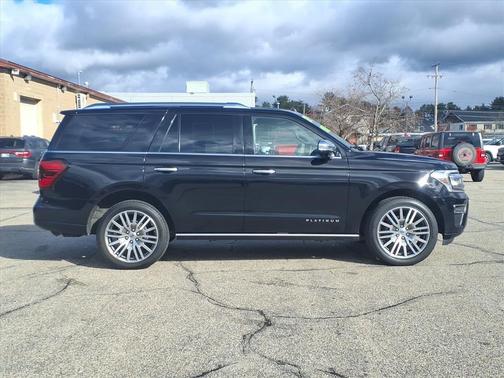 2022 Ford Expedition Platinum