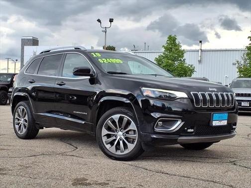 2019 Jeep Cherokee Overland
