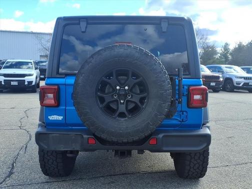 2022 Jeep Wrangler Willys