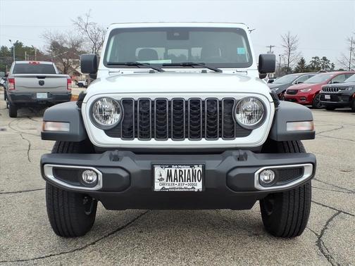 2025 Jeep Gladiator Sport S