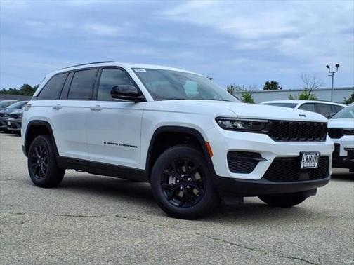 2025 Jeep Grand Cherokee Altitude