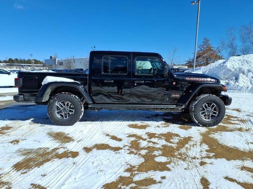 2026 Jeep Gladiator Mojave X 4x4