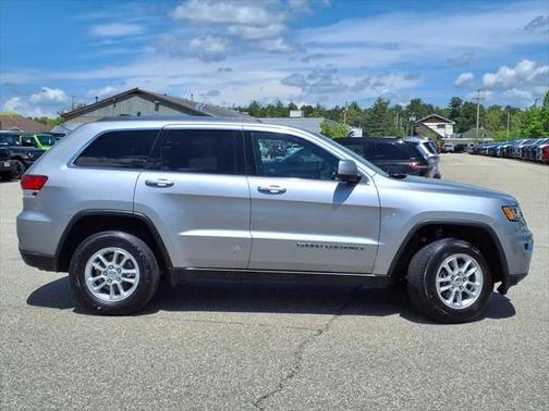 2020 Jeep Grand Cherokee Laredo