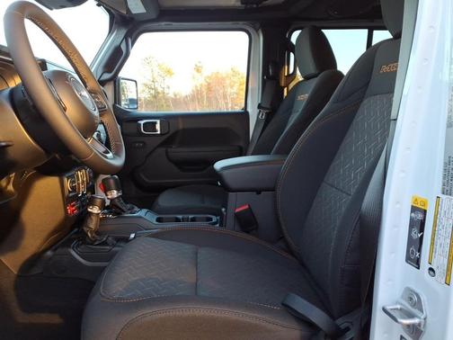 2026 Jeep Gladiator Mojave 4x4