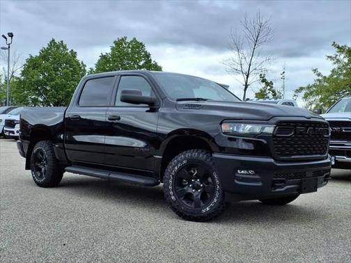 2025 RAM 1500 Warlock Crew Cab 4x4 5'7' Box