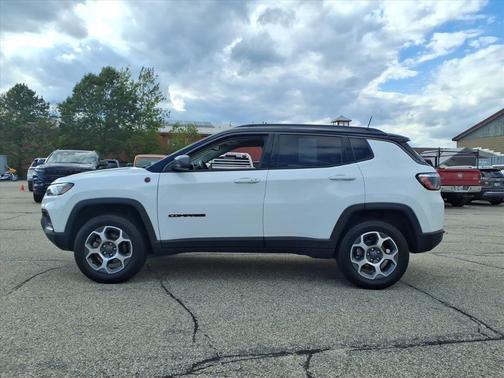 2022 Jeep Compass Trailhawk