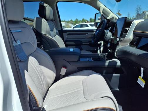 2025 RAM 1500 ST