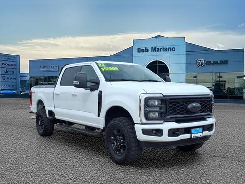 Oxford White 2024 Ford F-350 XLT