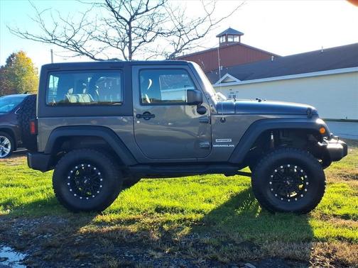 2017 Jeep Wrangler Sport