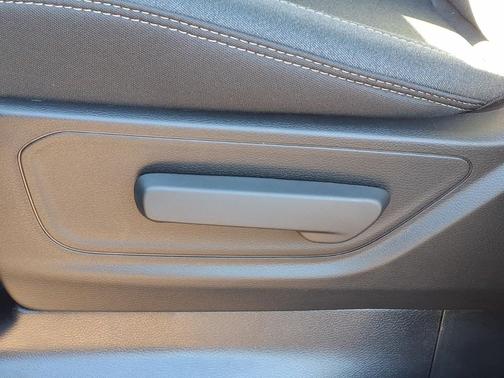 Serrano Green Metallic 2027 RAM 1500 Warlock