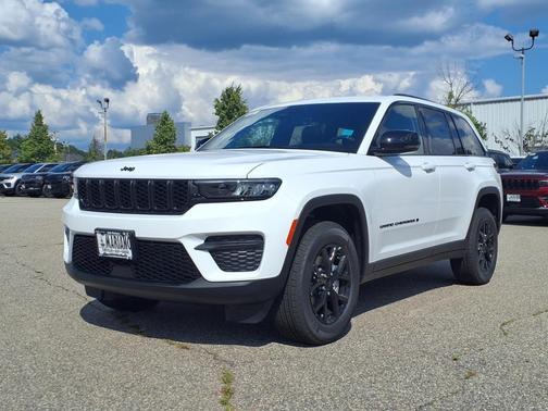 2025 Jeep Grand Cherokee Altitude