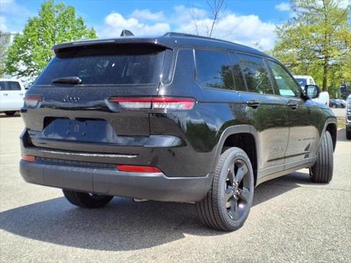 2025 Jeep Grand Cherokee L Altitude