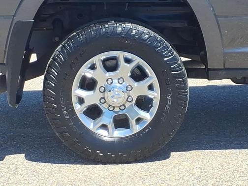 Granite Crystal Metallic Clearcoat 2022 RAM 2500 Laramie Crew Cab 4x4 6'4' Box