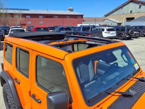 2025 Jeep Wrangler 4xe Willys
