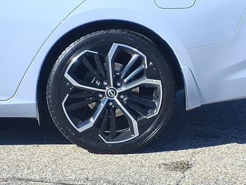 2023 Nissan Altima SR FWD